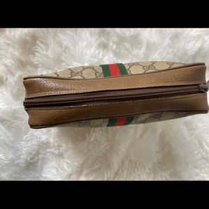 GUCCI VINTAGE POUCH